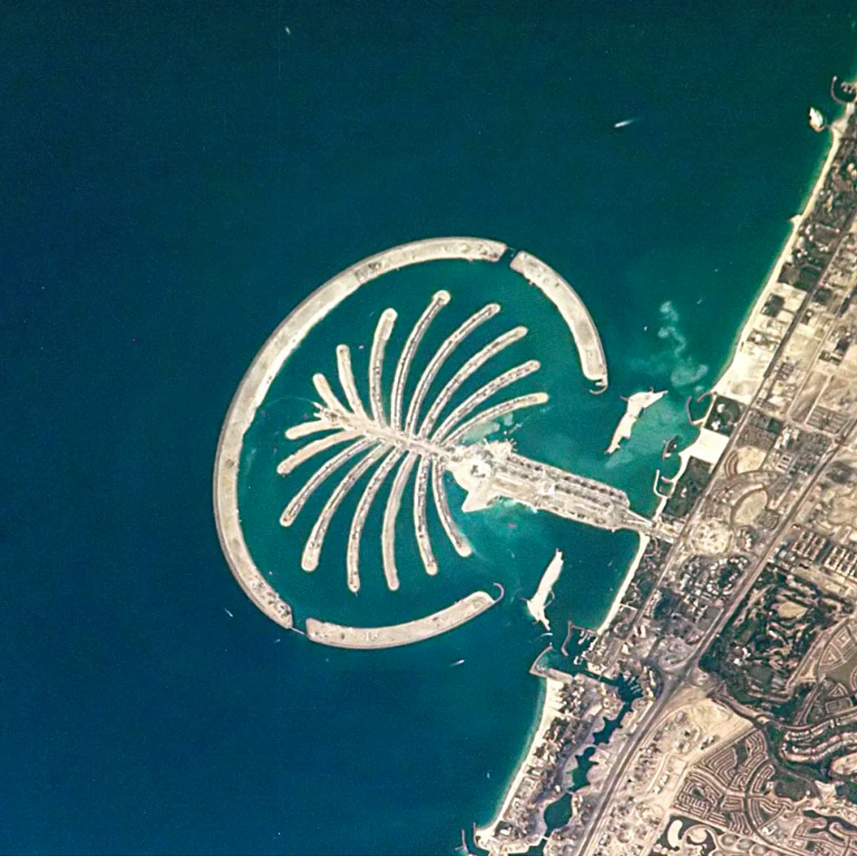 Expat influencers sold Dubai to the world